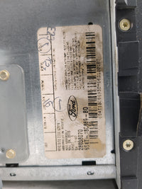 2006-2007 Ford Focus Radio AM FM Cd Player Receiver Replacement P/N:5S4T-18C869-BD Fits Fits 2006 2007 OEM Used Auto Parts -