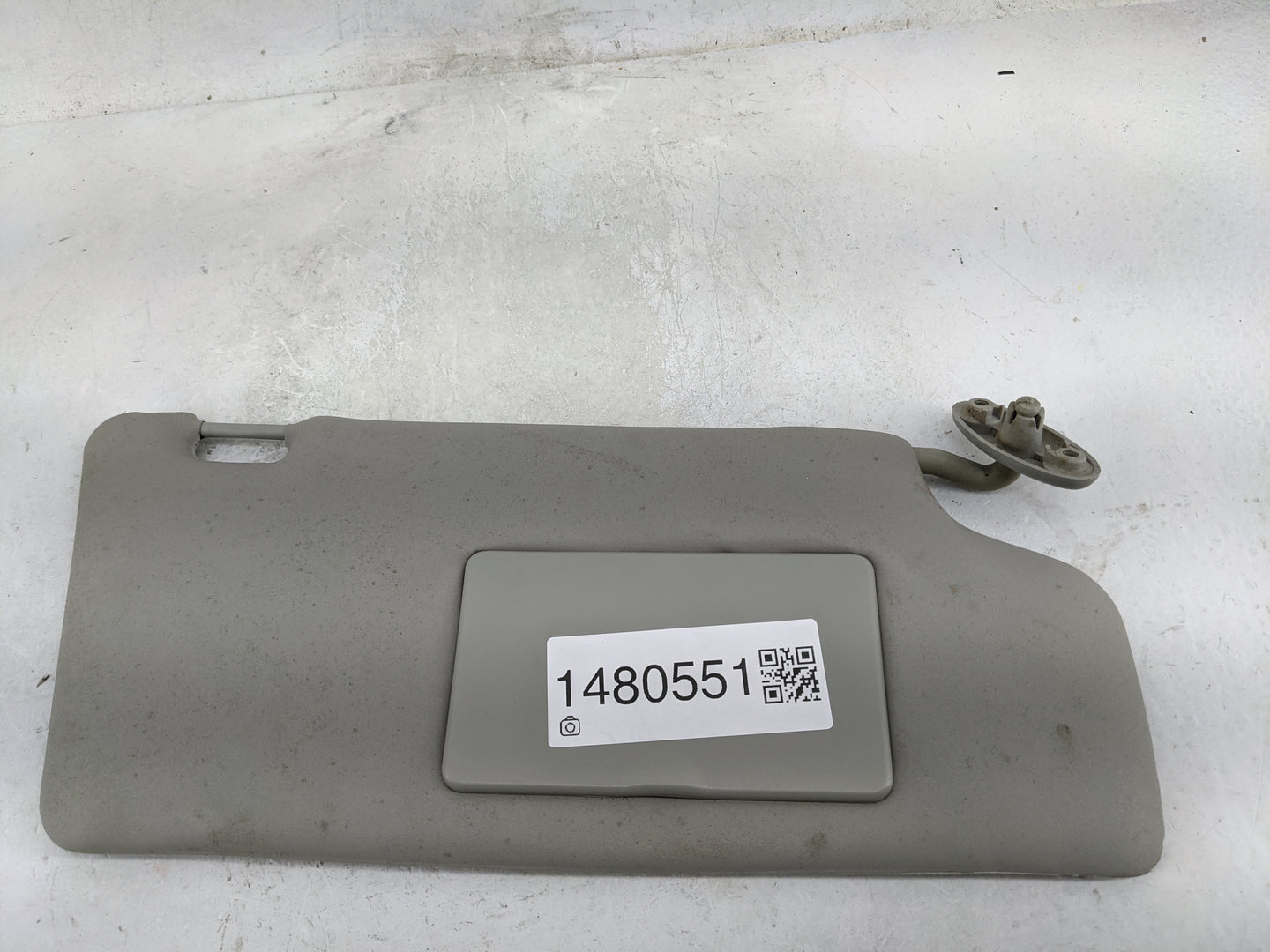2005-2007 Ford Focus Sun Visor Shade Replacement Passenger Right Mirror Fits Fits 2005 2006 2007 OEM Used Auto Parts - Oemus
