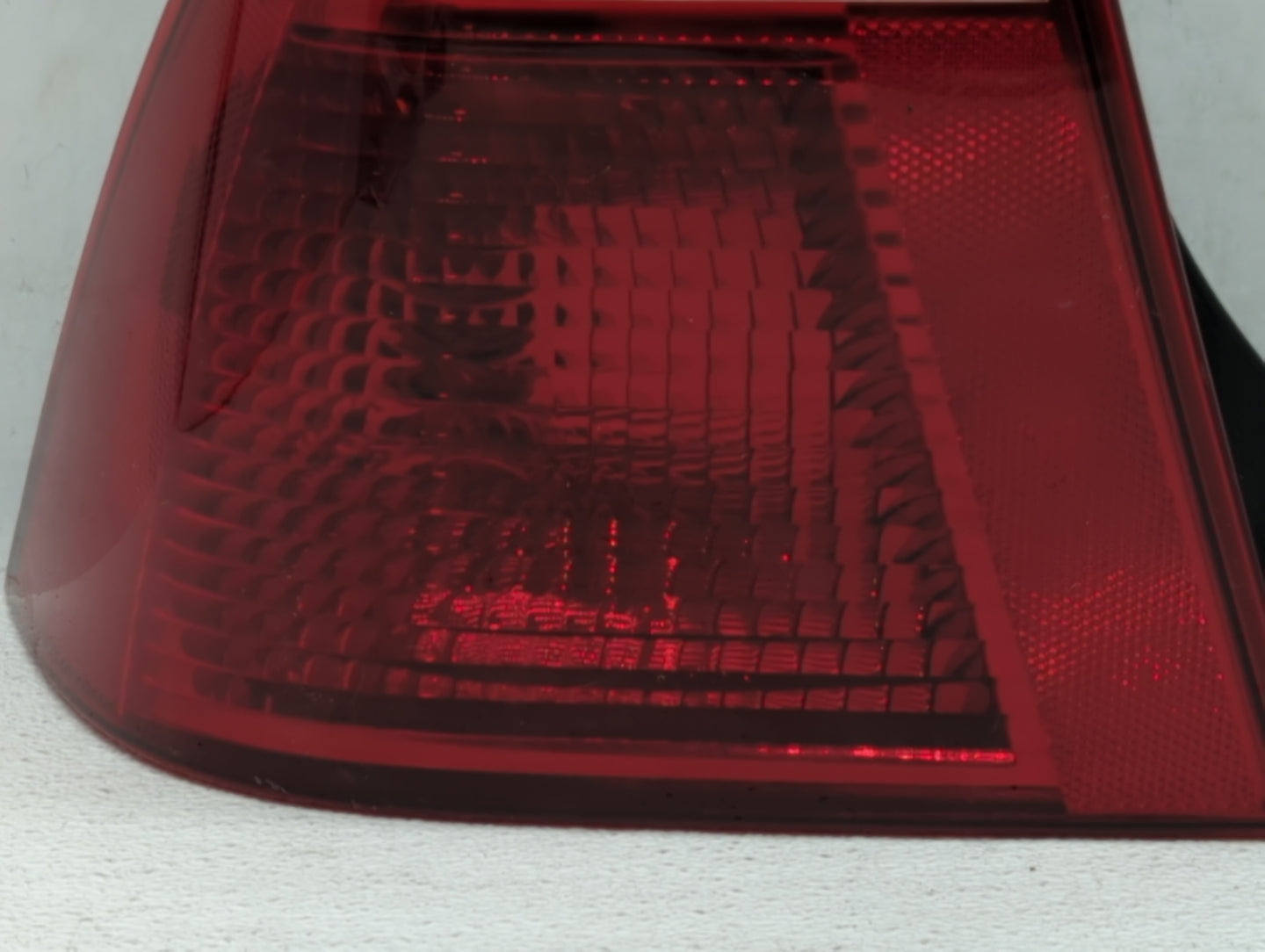 2005-2007 Ford Focus Tail Light Assembly Driver Left OEM P/N:5S43-13B505-A Fits Fits 2005 2006 2007 OEM Used Auto Parts - Oe