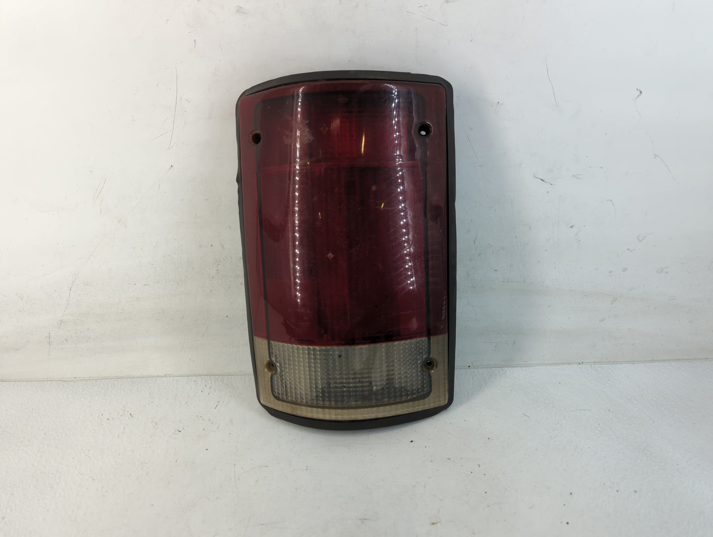 2002-2007 Ford Focus Tail Light Assembly Driver Left OEM P/N:F2UB-13441-AG Fits Fits 2002 2003 2004 2005 2006 2007 OEM Used 