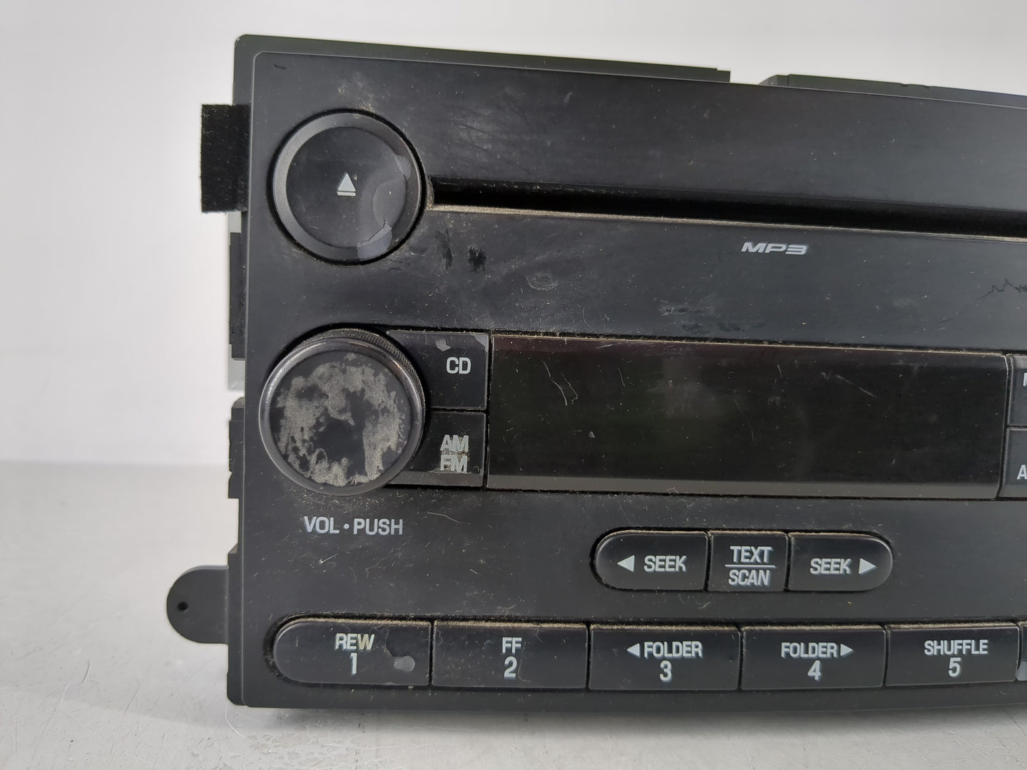 2007 Ford Focus Radio AM FM Cd Player Receiver Replacement Fits OEM Used Auto Parts - Oemusedautoparts1.com