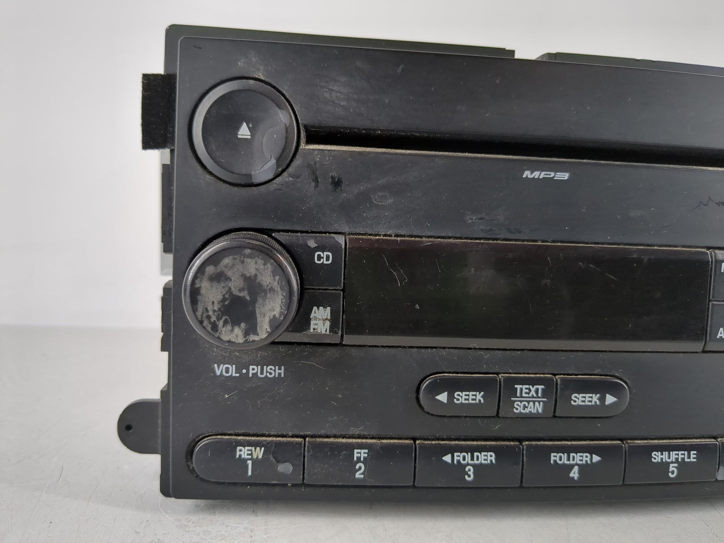 2007 Ford Focus Radio AM FM Cd Player Receiver Replacement Fits OEM Used Auto Parts - Oemusedautoparts1.com