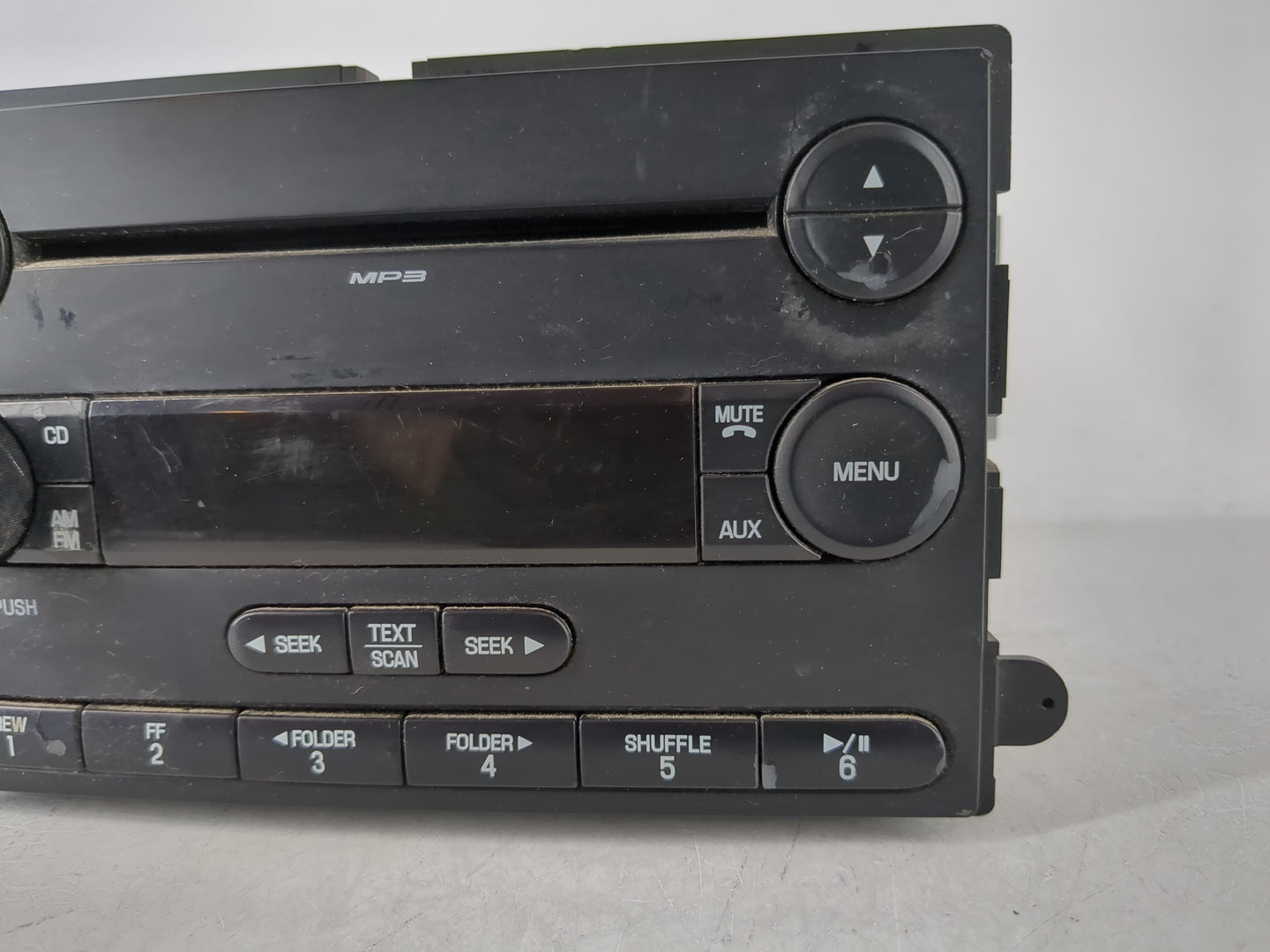 2007 Ford Focus Radio AM FM Cd Player Receiver Replacement Fits OEM Used Auto Parts - Oemusedautoparts1.com