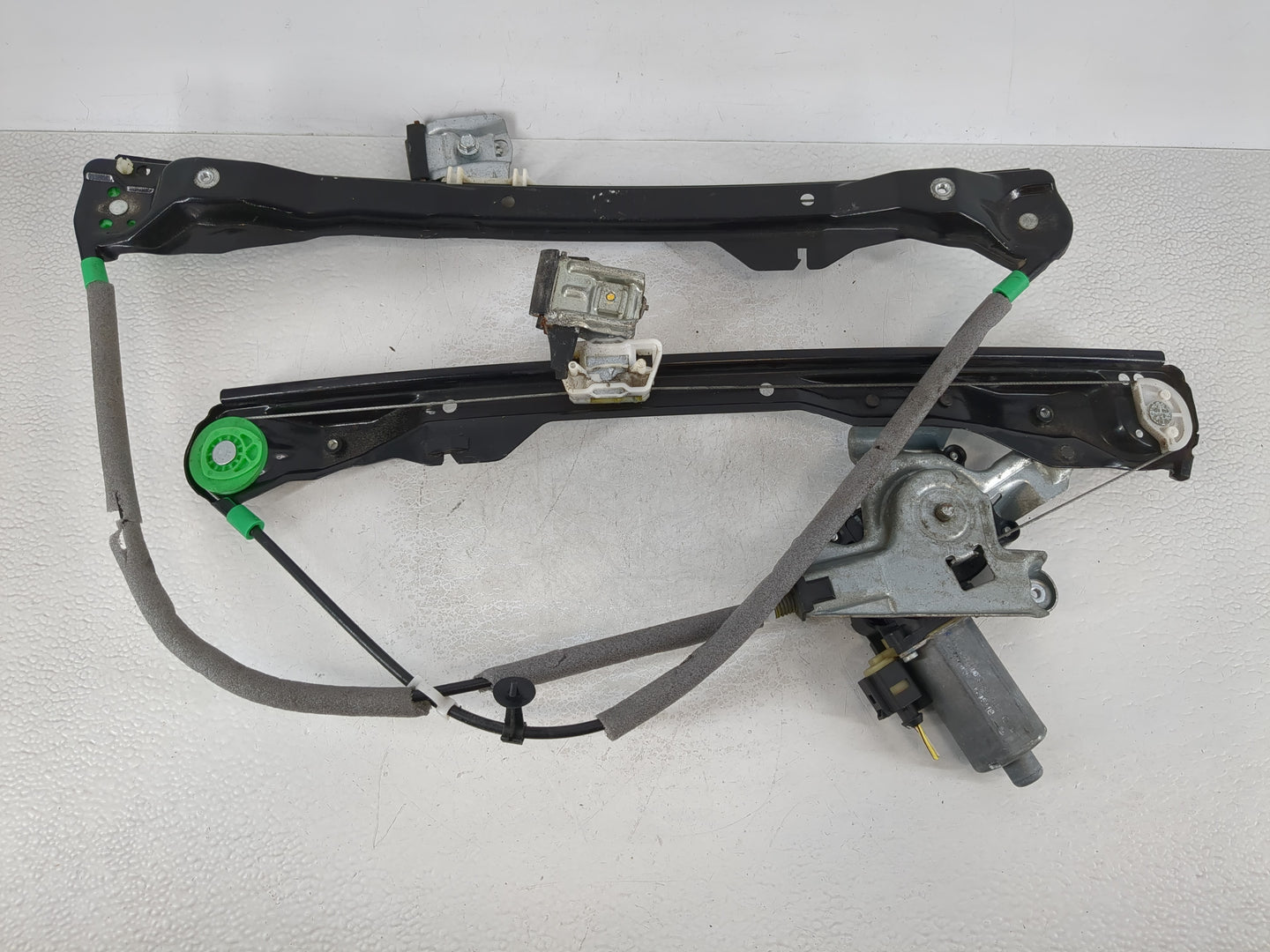 2007 Ford Focus Used Window Regulator Passenger Front - Oemusedautoparts1.com