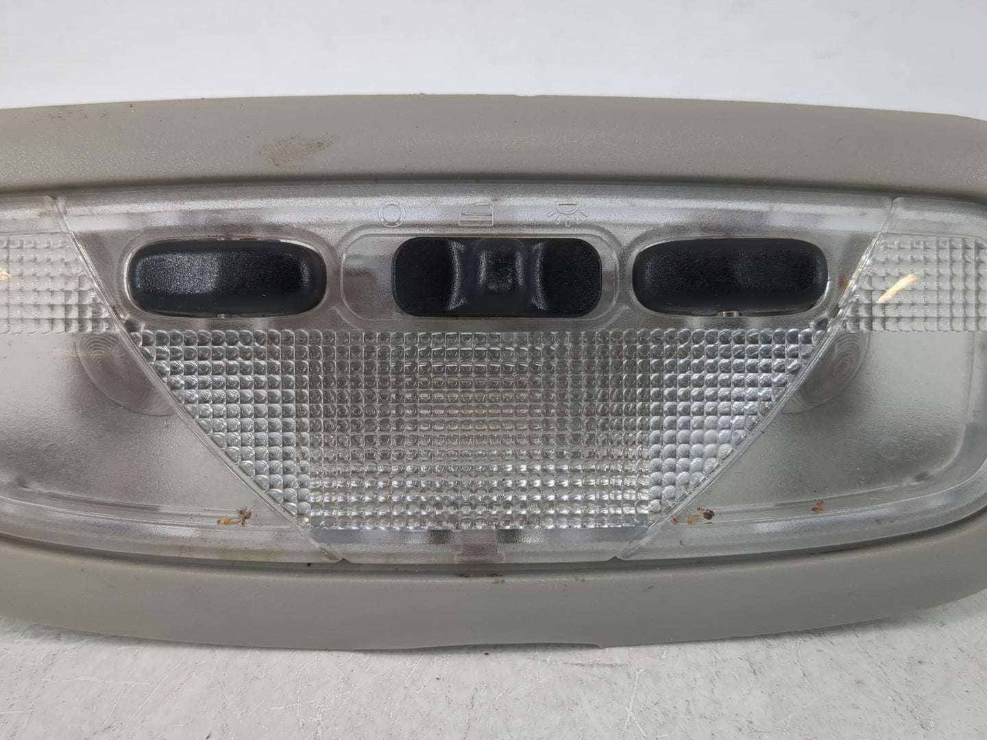 2007 Ford Focus Rear Cargo Cover Storage Retractable Shade - Oemusedautoparts1.com