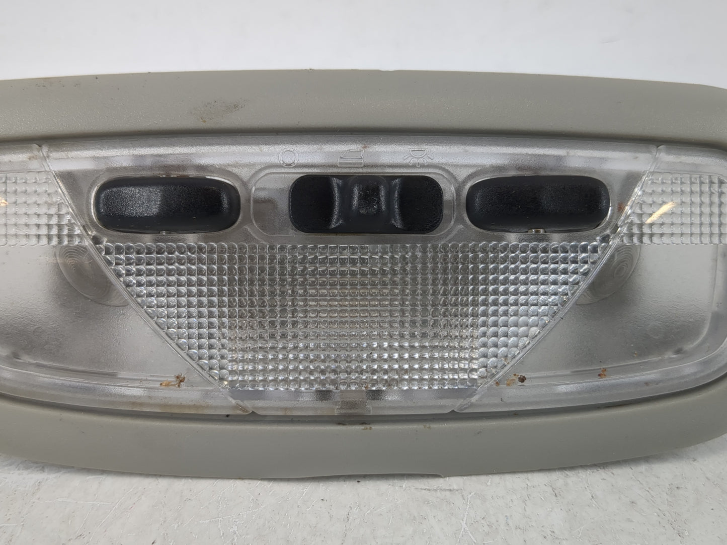2007 Ford Focus Rear Cargo Cover Storage Retractable Shade - Oemusedautoparts1.com