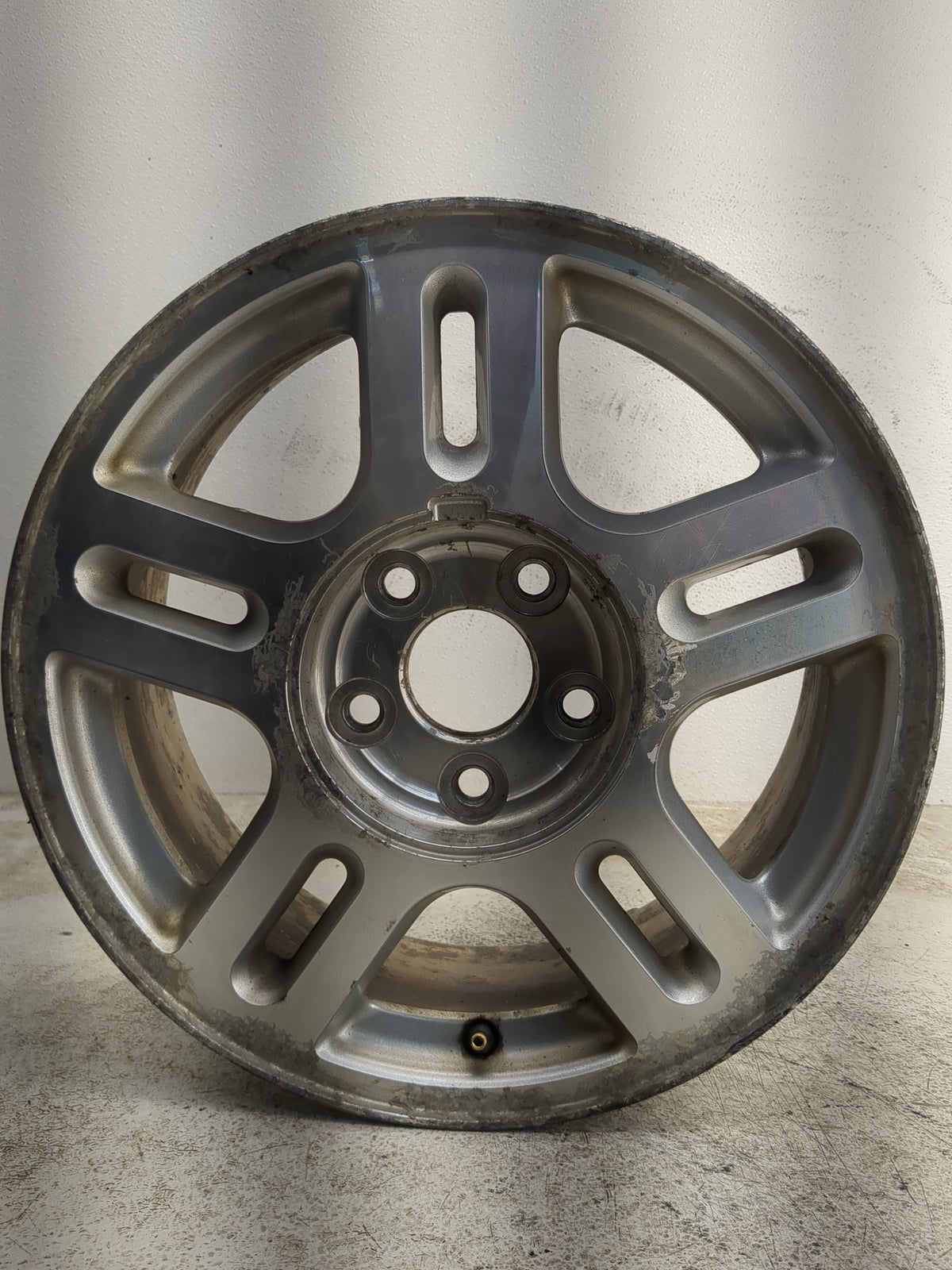 2004-2007 Ford Freestar Oem Wheel Rim 1229164 - Oemusedautoparts1.com