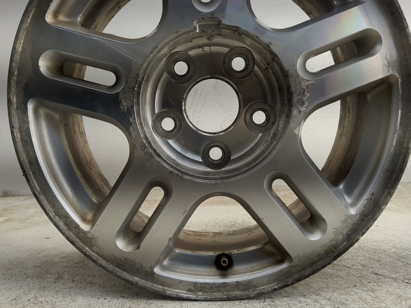 2004-2007 Ford Freestar Oem Wheel Rim 1229164 - Oemusedautoparts1.com