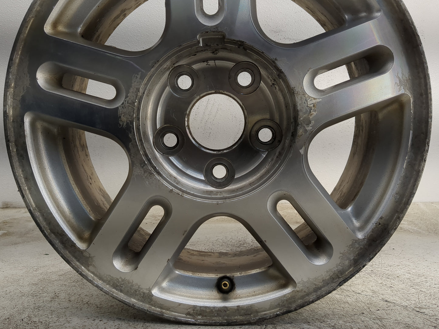 2004-2007 Ford Freestar Oem Wheel Rim 1229164 - Oemusedautoparts1.com