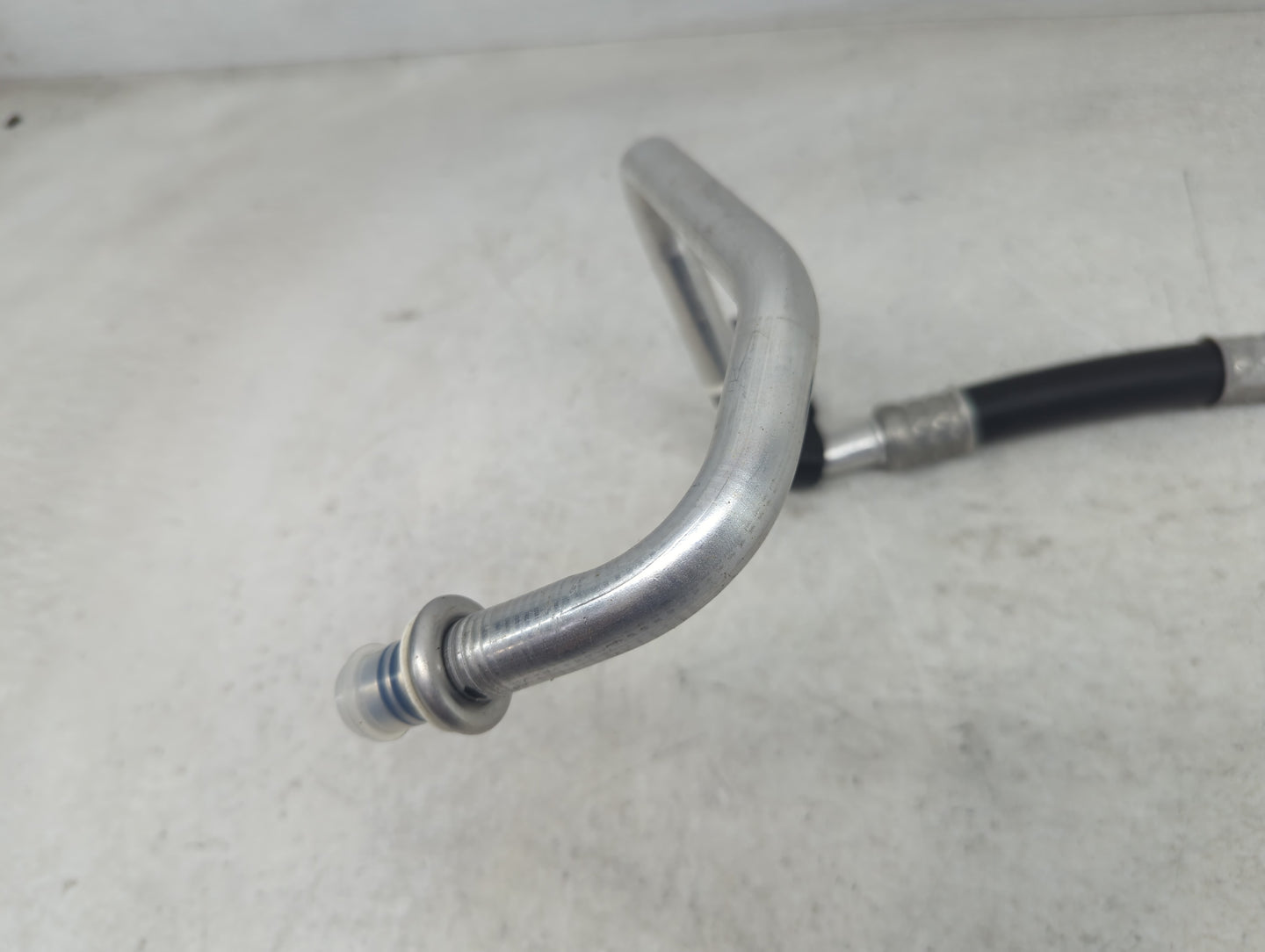 2007 Ford Freestar Air Conditioner Hose - Oemusedautoparts1.com