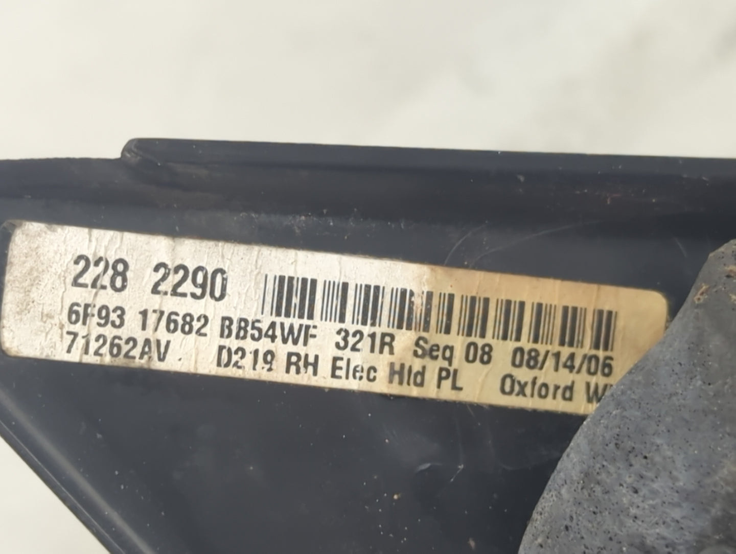 2005-2007 Ford Freestyle Passenger Side View Mirror - Right Door Mirror OEM Used - Oemusedautoparts1.com
