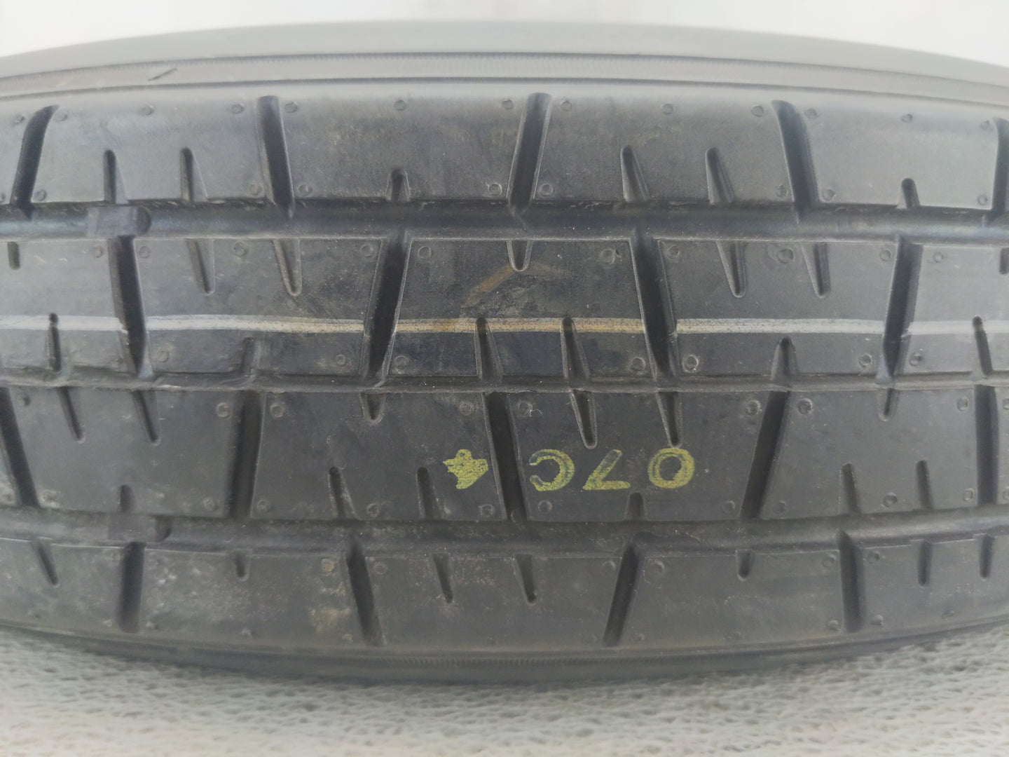 2007 Ford Freestyle Spare Donut Tire Wheel Rim Oem - Oemusedautoparts1.com
