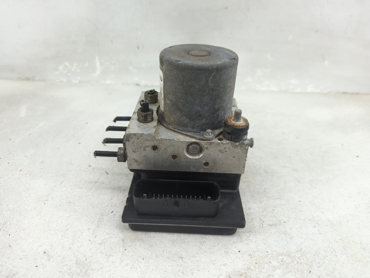 2006-2007 Ford Freestyle Anti-Lock Brake ABS Pump Module Actuator OEM P/N:6F93-2C333-B Fits Fits 2006 2007 OEM Used Auto Par