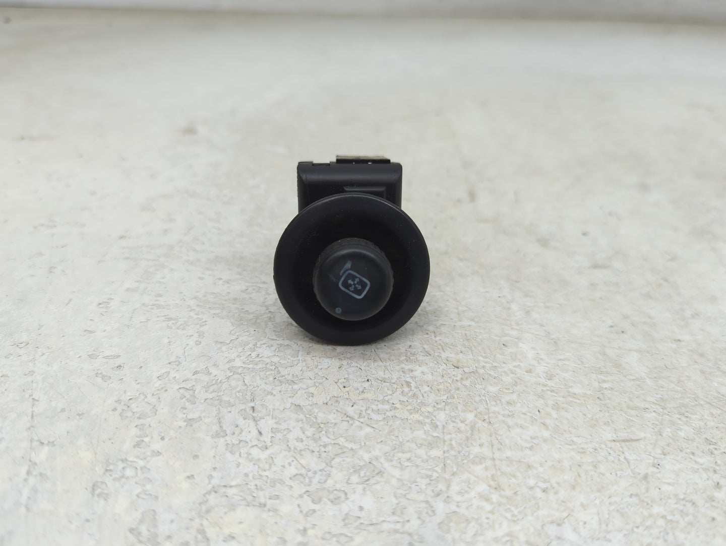 2005-2007 Ford Freestyle Master Power Window Switch Replacement Driver Side Left P/N:7F9T-17B676-AA3JA6 Fits OEM Used Auto P