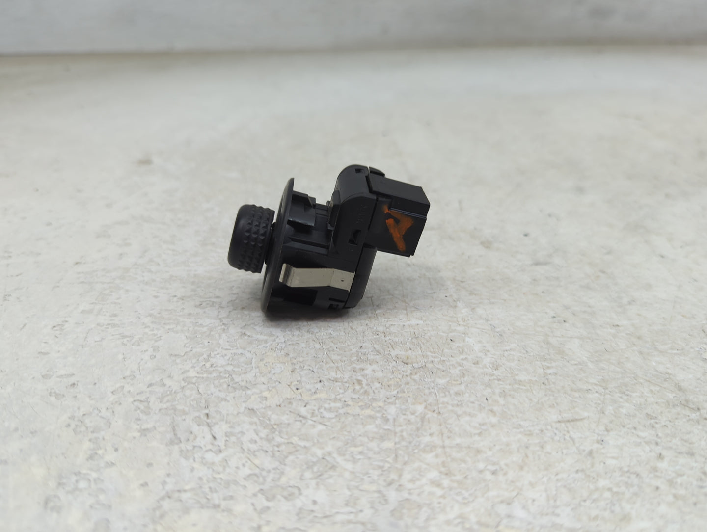 2005-2007 Ford Freestyle Master Power Window Switch Replacement Driver Side Left P/N:7F9T-17B676-AA3JA6 Fits OEM Used Auto P