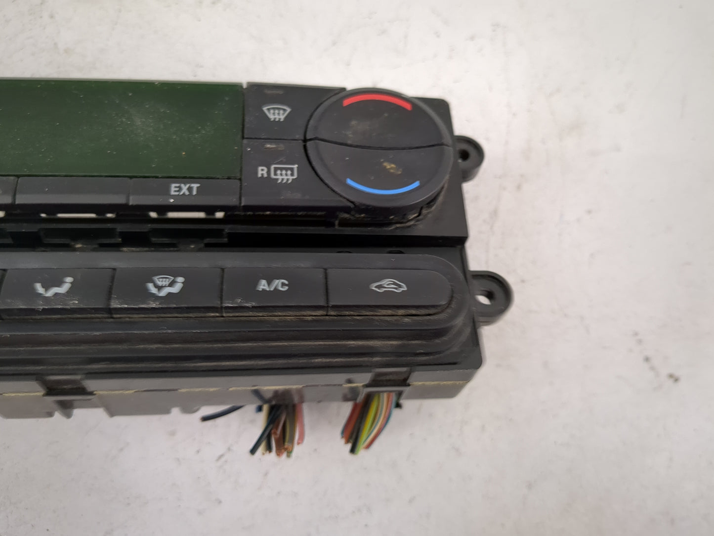 2005-2007 Ford Freestyle Climate Control Module Temperature AC/Heater Replacement P/N:5F9H-18D422-AG Fits Fits 2005 2006 200