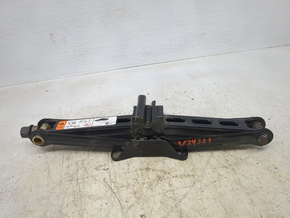 2007 Ford Freestyle Spare Scissor Car Jack 1512486 - Oemusedautoparts1.com