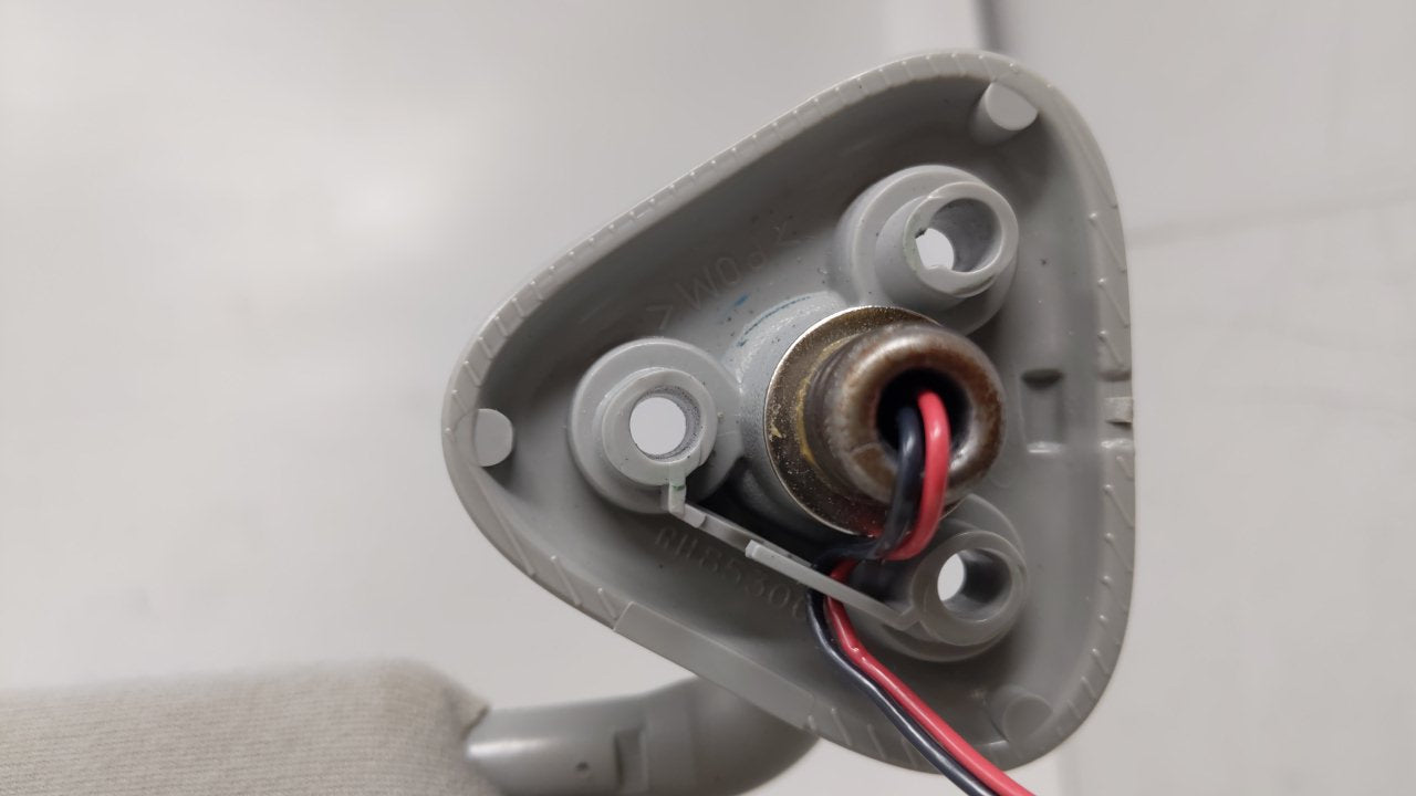 2005-2007 Ford Freestyle Sun Visor Shade Replacement Passenger Right Mirror Fits Fits 2005 2006 2007 OEM Used Auto Parts - O