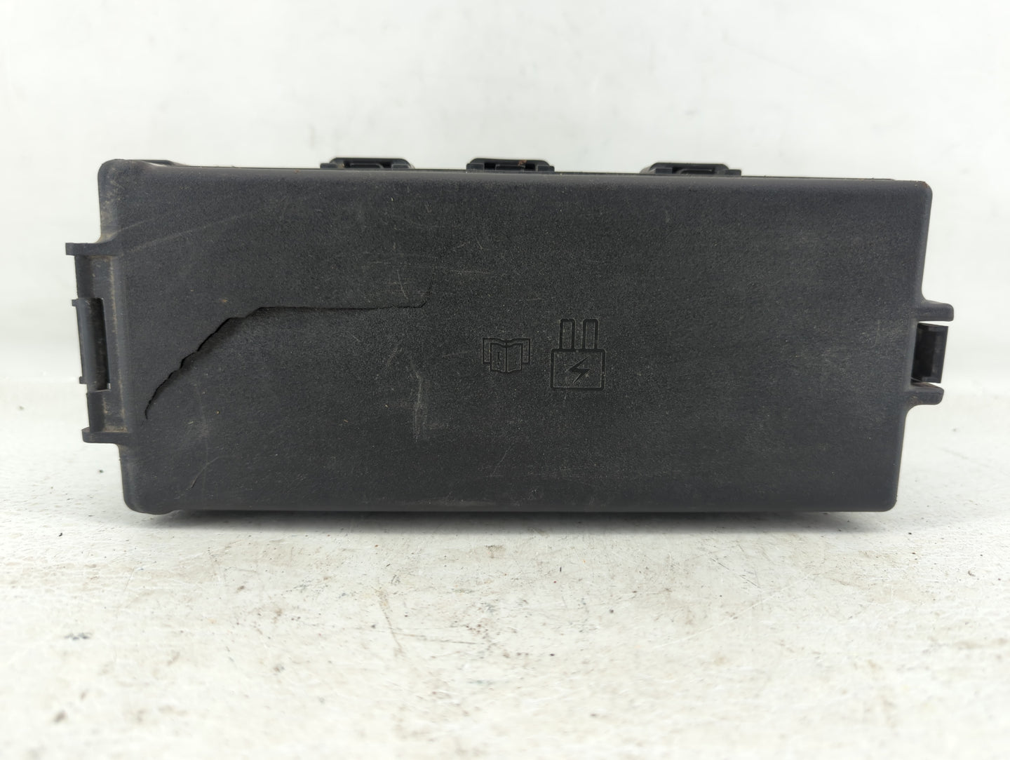 2005-2007 Ford Freestyle Fusebox Fuse Box Panel Relay Module P/N:7154-5616-30 Fits Fits 2005 2006 2007 OEM Used Auto Parts -