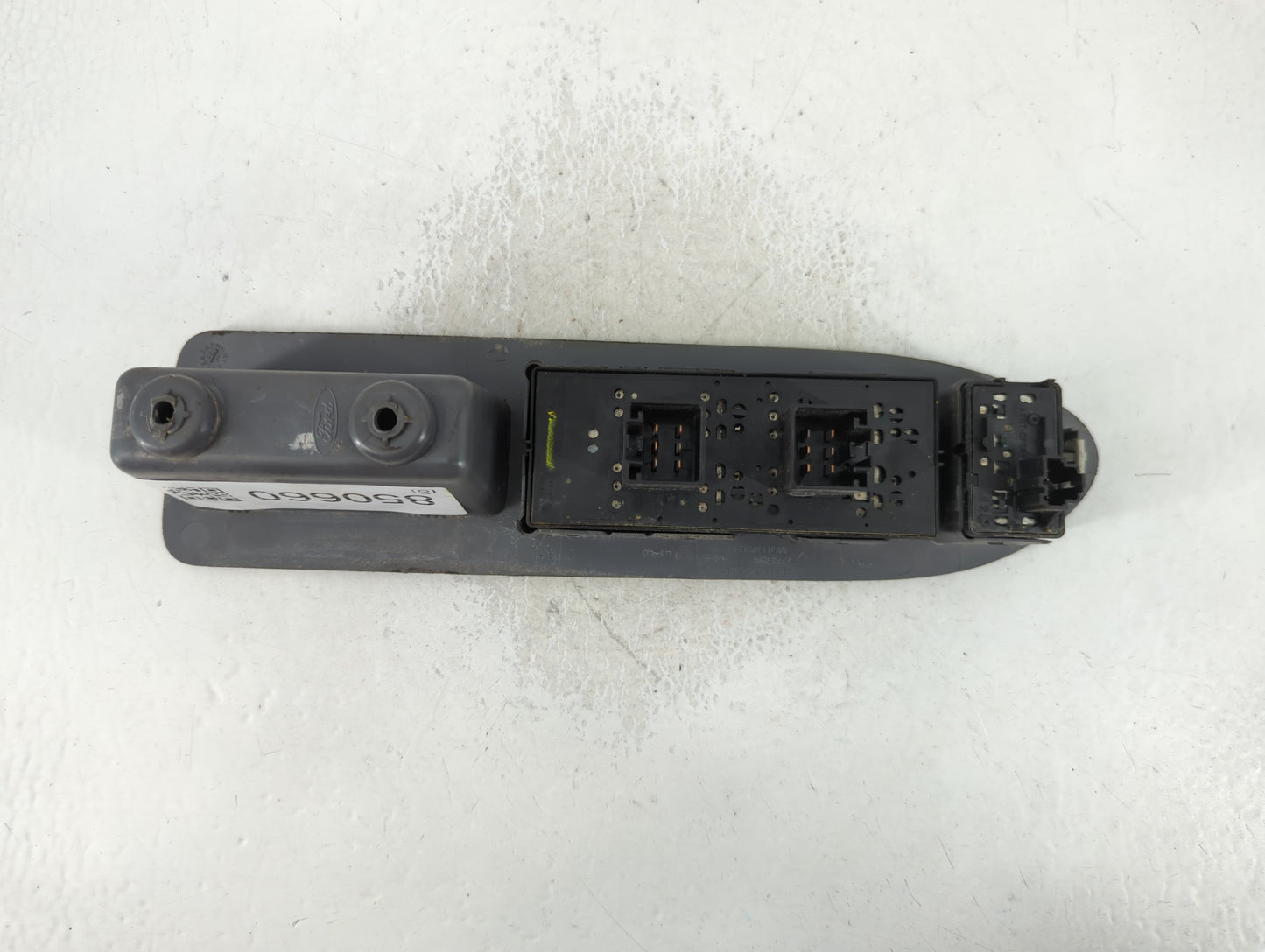 2005-2007 Ford Freestyle Master Power Window Switch Replacement Driver Side Left P/N:5F93-7422897 Fits OEM Used Auto Parts -