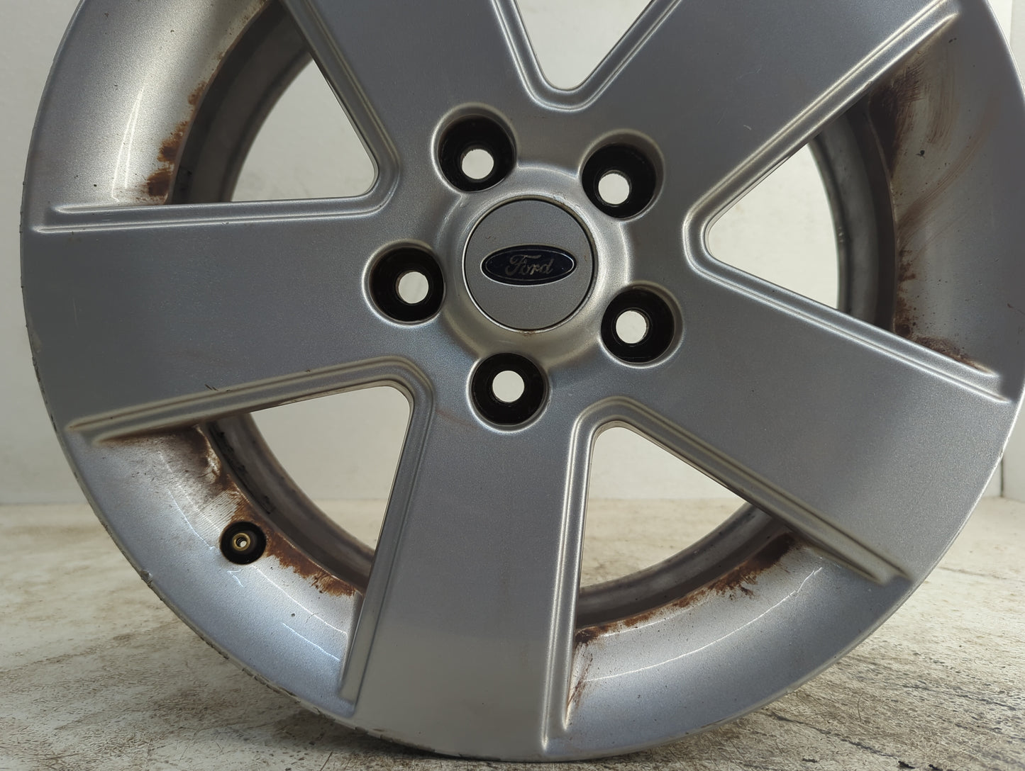 2006-2009 Ford Fusion Oem Wheel Rim - Oemusedautoparts1.com