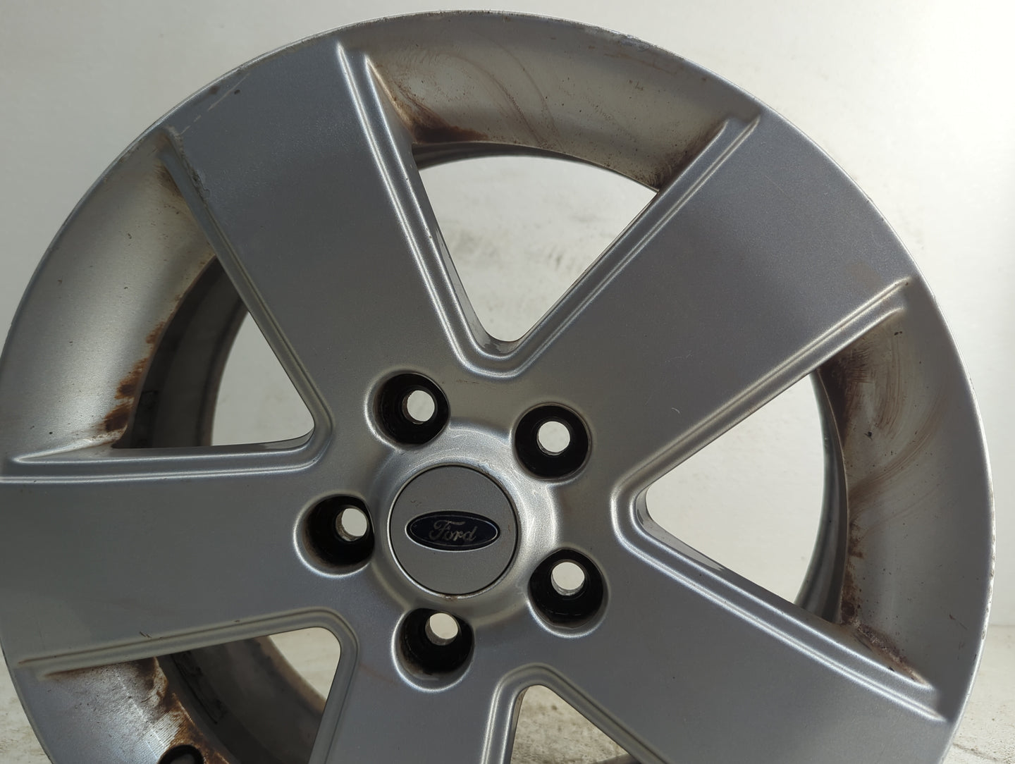 2006-2009 Ford Fusion Oem Wheel Rim - Oemusedautoparts1.com