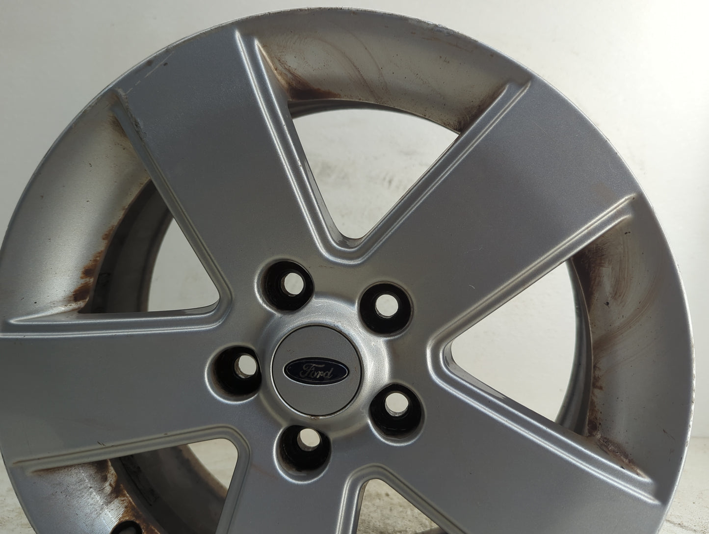 2006-2009 Ford Fusion Oem Wheel Rim - Oemusedautoparts1.com