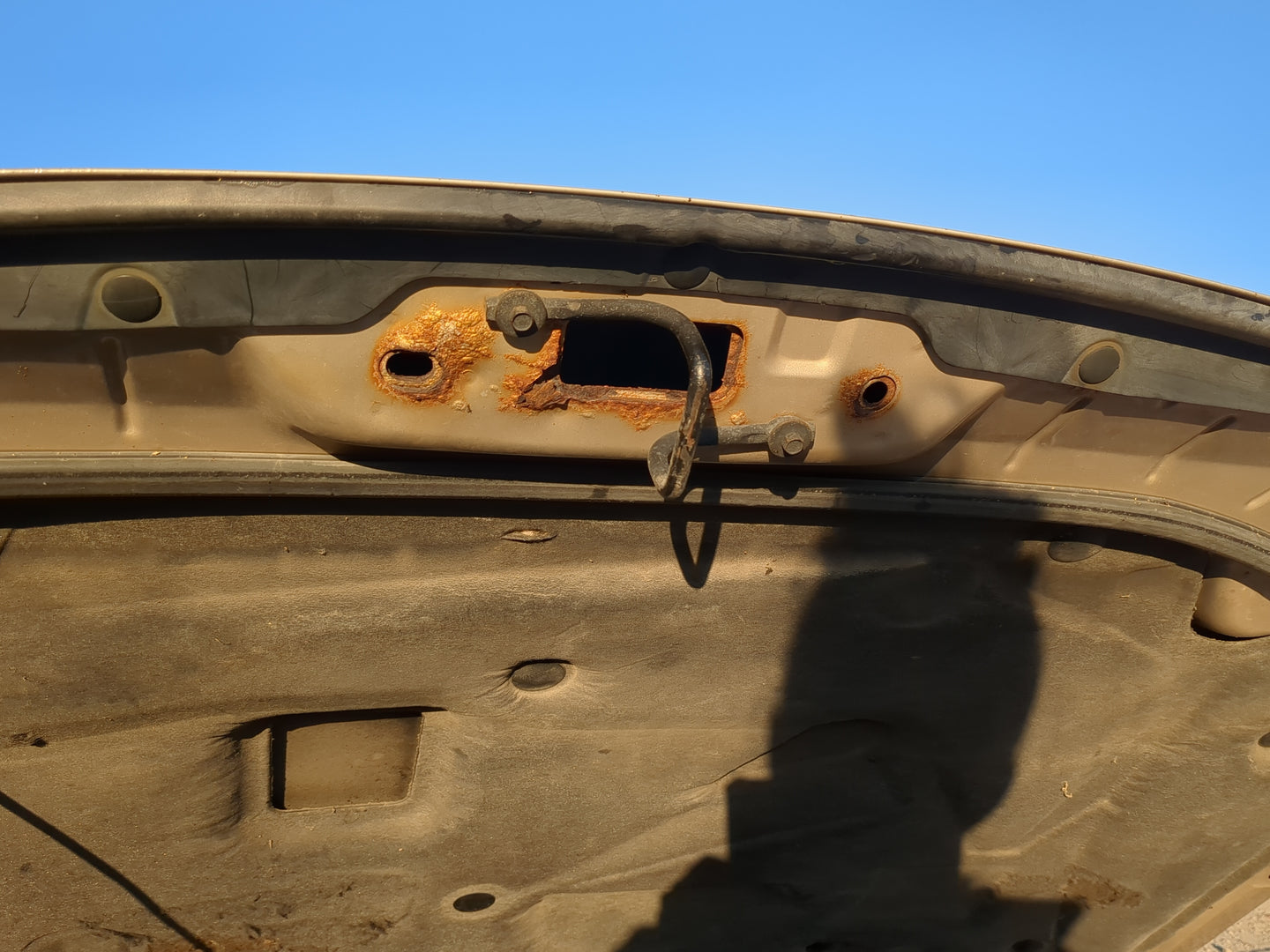 2006-2009 Ford Fusion Hood Oem - Oemusedautoparts1.com