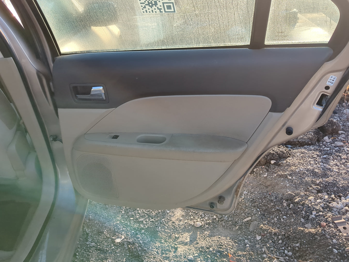 2006-2012 Ford Fusion Passenger Rear Door Oem - Oemusedautoparts1.com