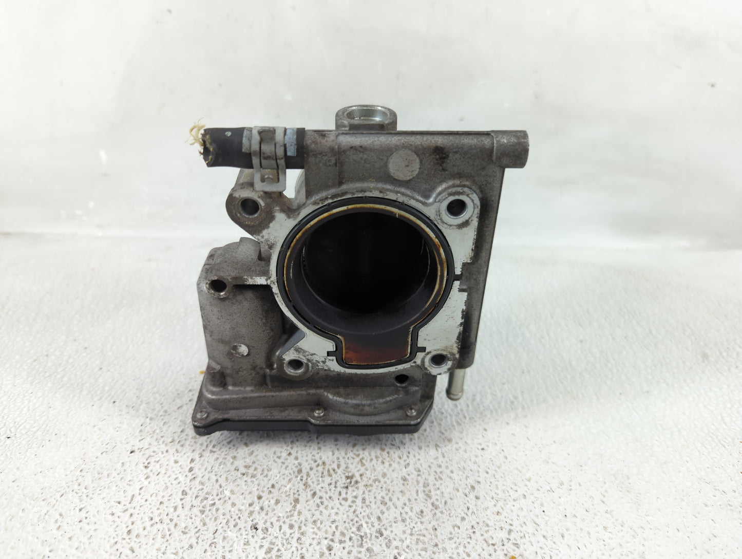 2006-2009 Ford Fusion Throttle Body Fits Fits 2006 2007 2008 2009 OEM Used Auto Parts - Oemusedautoparts1.com