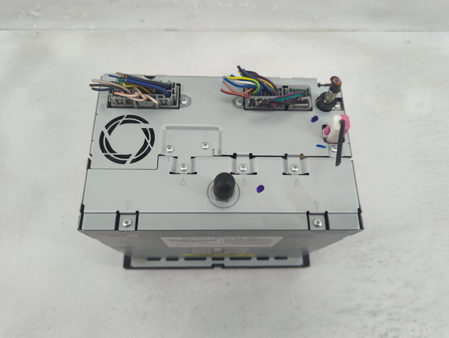 2007 Ford Fusion Radio AM FM Cd Player Receiver Replacement P/N:7E5T-18K931-BC Fits OEM Used Auto Parts - Oemusedautoparts1.