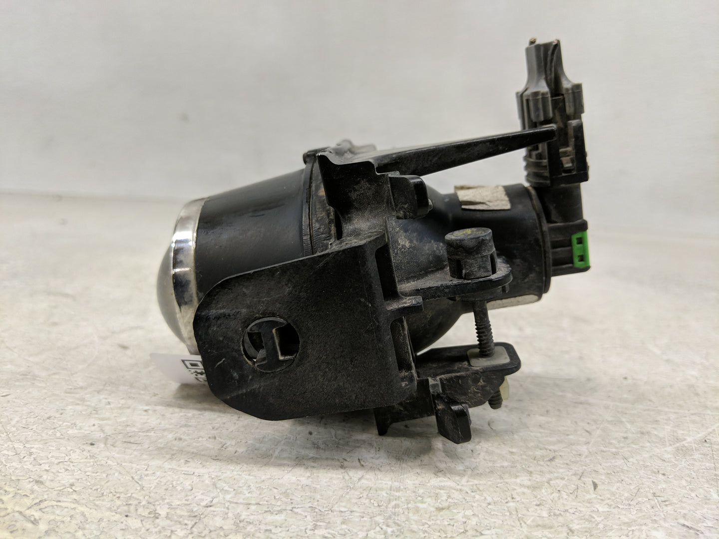 2006-2012 Ford Fusion Driver Left Oem Front Light Lamp - Oemusedautoparts1.com