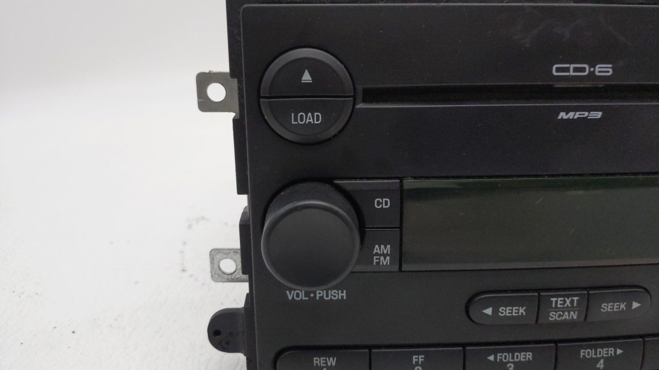 2006-2007 Ford Fusion Radio AM FM Cd Player Receiver Replacement P/N:7E5T-18C815-AE Fits Fits 2006 2007 OEM Used Auto Parts 