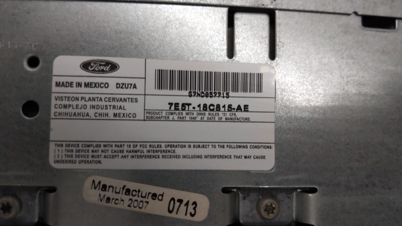 2006-2007 Ford Fusion Radio AM FM Cd Player Receiver Replacement P/N:7E5T-18C815-AE Fits Fits 2006 2007 OEM Used Auto Parts 