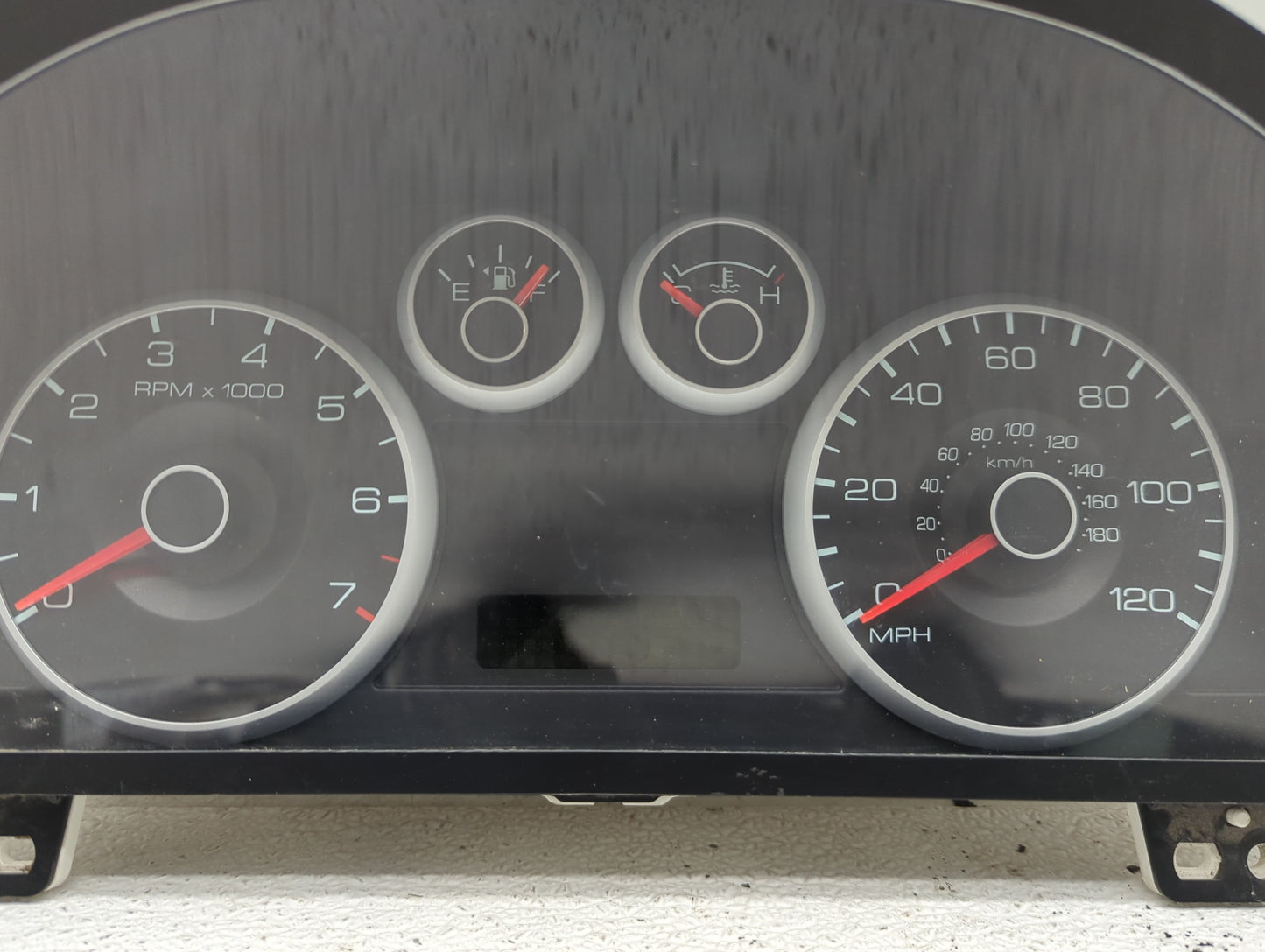 2006-2007 Ford Fusion Instrument Cluster Speedometer Gauges P/N:6E5T 10849 BG Miles: Fits Fits 2006 2007 OEM Used Auto Parts