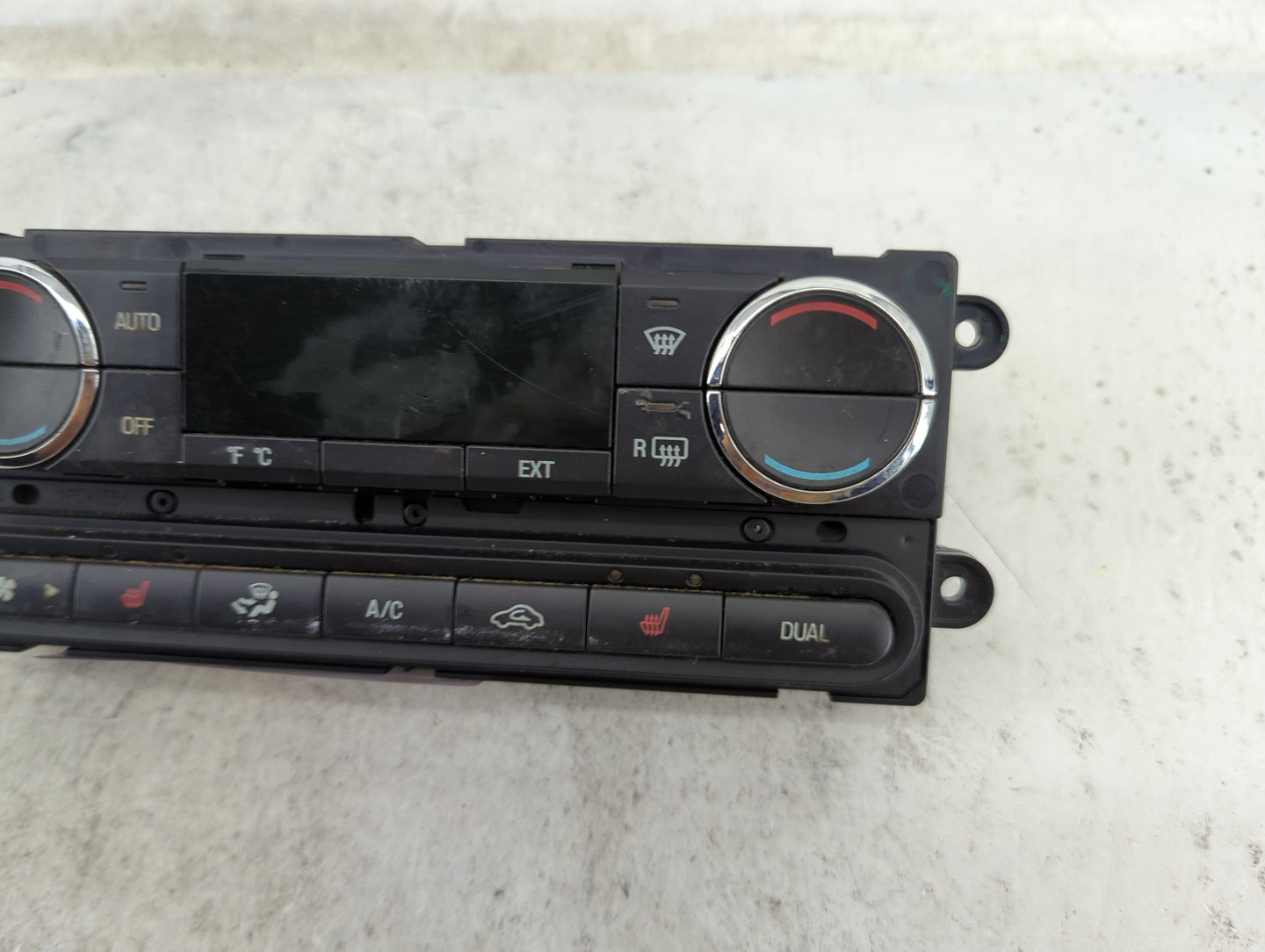 2007 Ford Fusion Climate Control Module Temperature AC/Heater Replacement P/N:7E5T-18C612-BA Fits OEM Used Auto Parts - Oemu