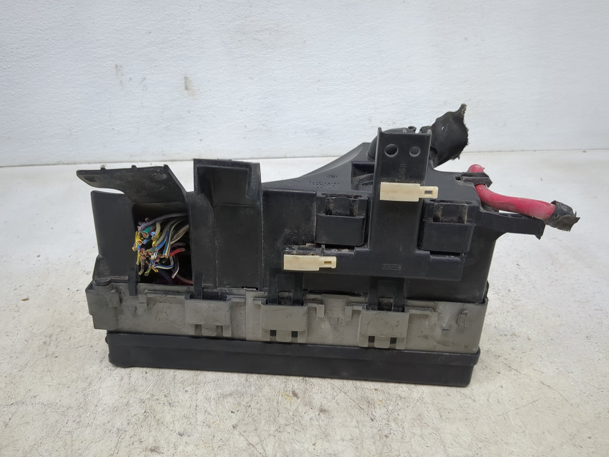 2006-2009 Ford Fusion Fusebox Fuse Box Panel Relay Module Fits Fits 2006 2007 2008 2009 OEM Used Auto Parts - Oemusedautopar