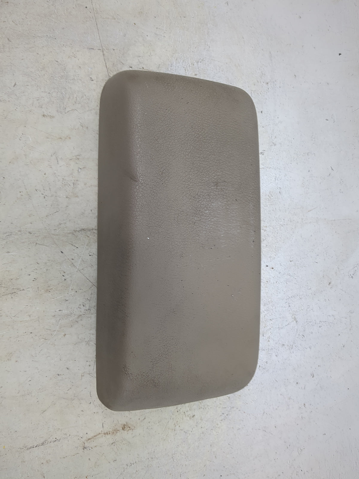 2007 Ford Fusion Center Console Armrest Cover Lid Fits OEM Used Auto Parts - Oemusedautoparts1.com
