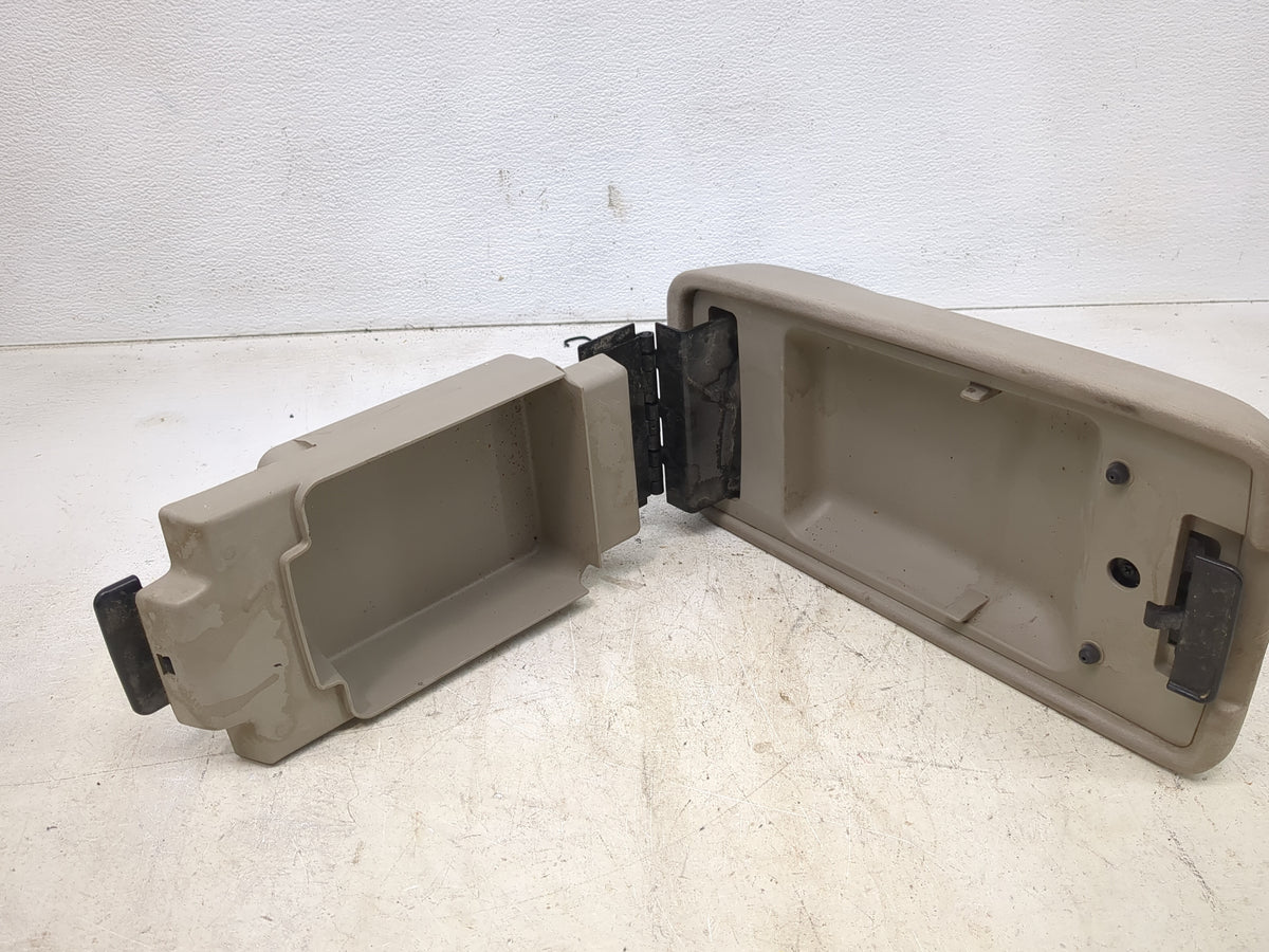 2007 Ford Fusion Center Console Armrest Cover Lid Fits OEM Used Auto Parts - Oemusedautoparts1.com