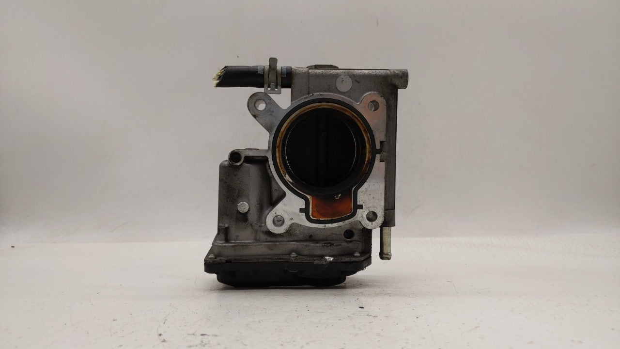 2006-2009 Ford Fusion Throttle Body P/N:6E5G-9F991-A Fits Fits 2006 2007 2008 2009 OEM Used Auto Parts - Oemusedautoparts1.c