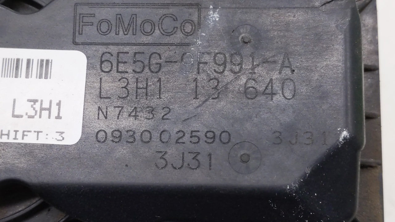 2006-2009 Ford Fusion Throttle Body P/N:6E5G-9F991-A Fits Fits 2006 2007 2008 2009 OEM Used Auto Parts - Oemusedautoparts1.c