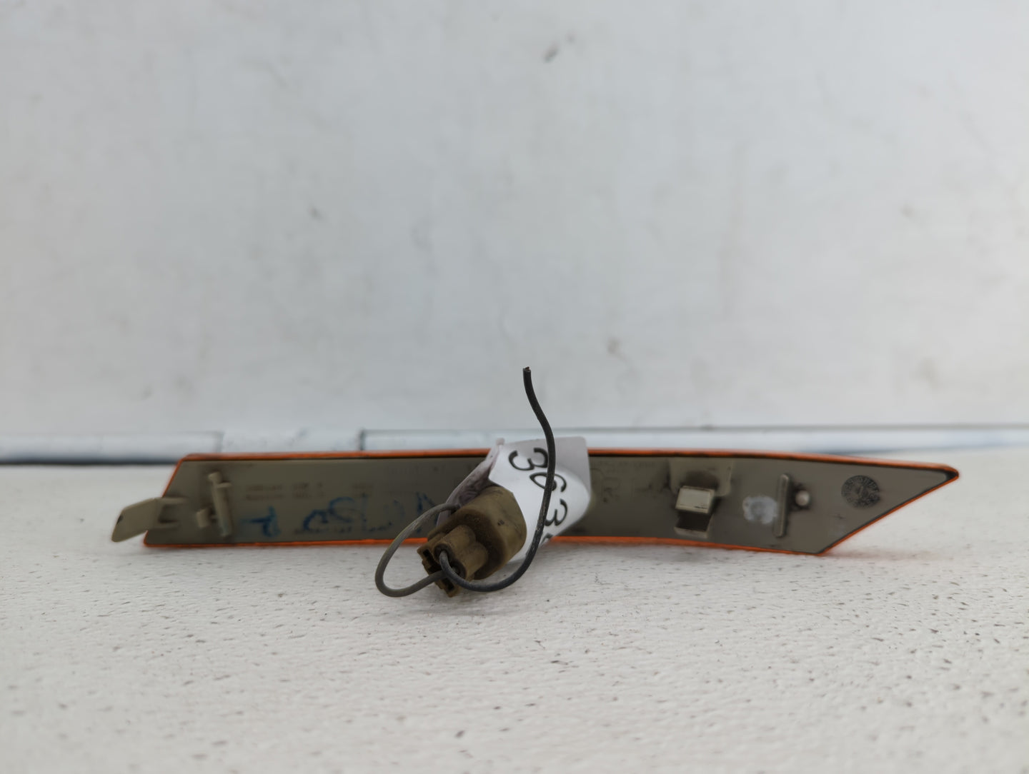 2007 Ford Fusion Tail Light Assembly Passenger Right OEM P/N:400134 002 B Fits OEM Used Auto Parts - Oemusedautoparts1.com