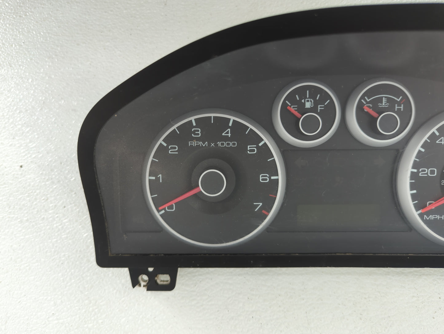 2007 Ford Fusion Instrument Cluster Speedometer Gauges P/N:7E5T-10849-BD Fits OEM Used Auto Parts - Oemusedautoparts1.com