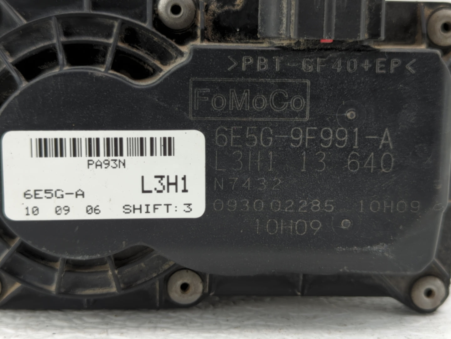 2006-2009 Ford Fusion Throttle Body P/N:6E5G-9F991-A Fits Fits 2006 2007 2008 2009 OEM Used Auto Parts - Oemusedautoparts1.c