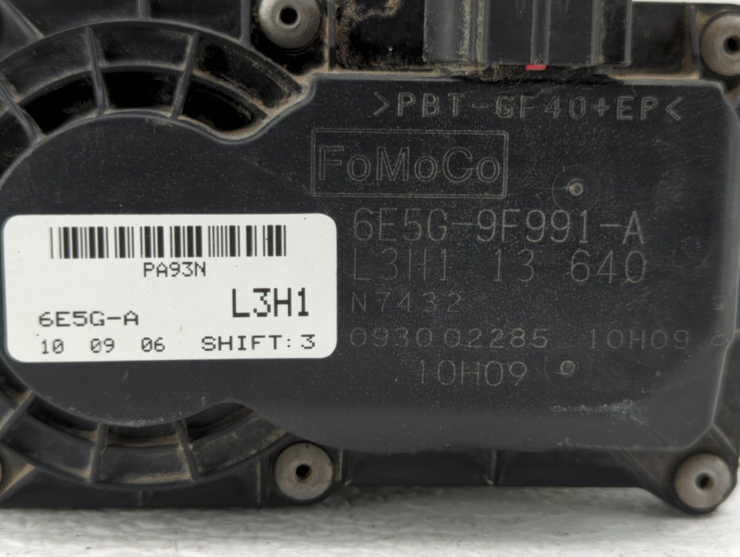 2006-2009 Ford Fusion Throttle Body P/N:6E5G-9F991-A Fits Fits 2006 2007 2008 2009 OEM Used Auto Parts - Oemusedautoparts1.c
