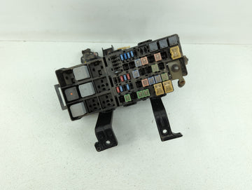 2006-2009 Ford Fusion Fusebox Fuse Box Panel Relay Module P/N:7E5T-14290-G Fits Fits 2006 2007 2008 2009 OEM Used Auto Parts