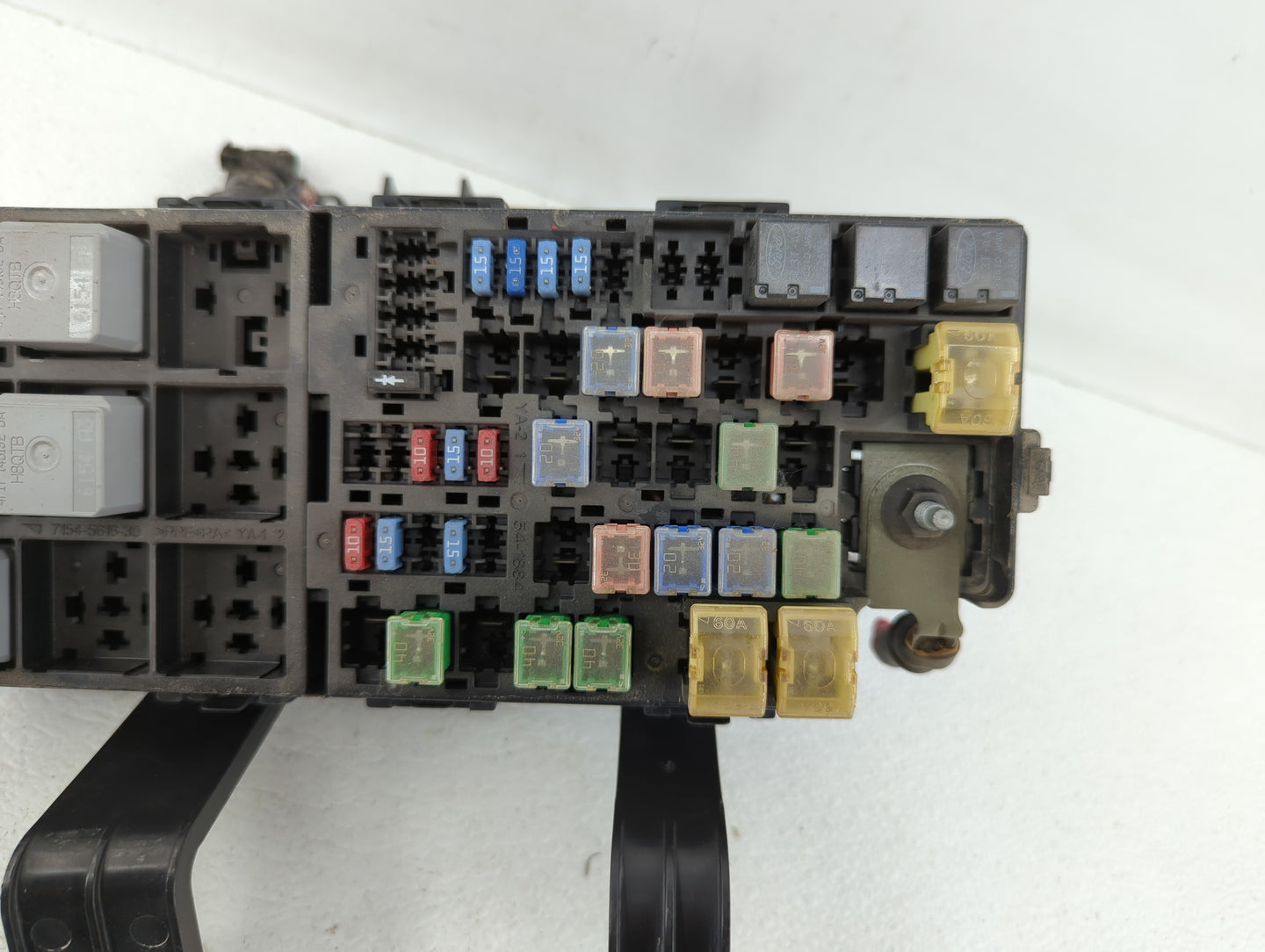 2006-2009 Ford Fusion Fusebox Fuse Box Panel Relay Module P/N:7E5T-14290-G Fits Fits 2006 2007 2008 2009 OEM Used Auto Parts
