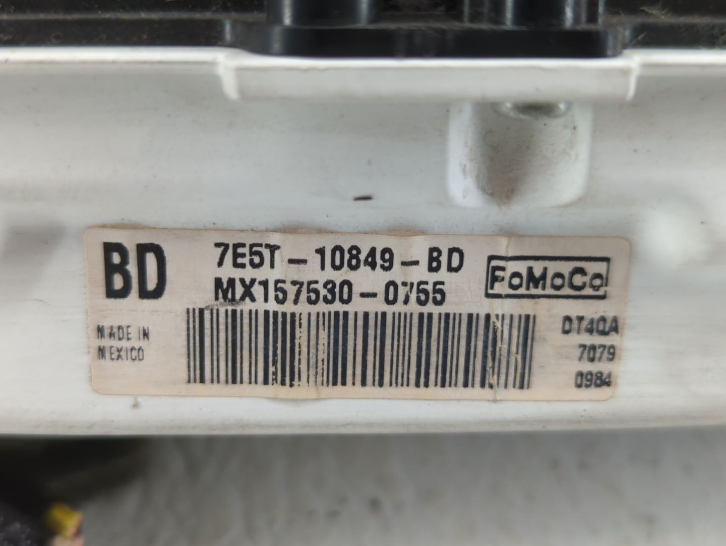 2007 Ford Fusion Instrument Cluster Speedometer Gauges P/N:7E5T-10849-BD Fits OEM Used Auto Parts - Oemusedautoparts1.com