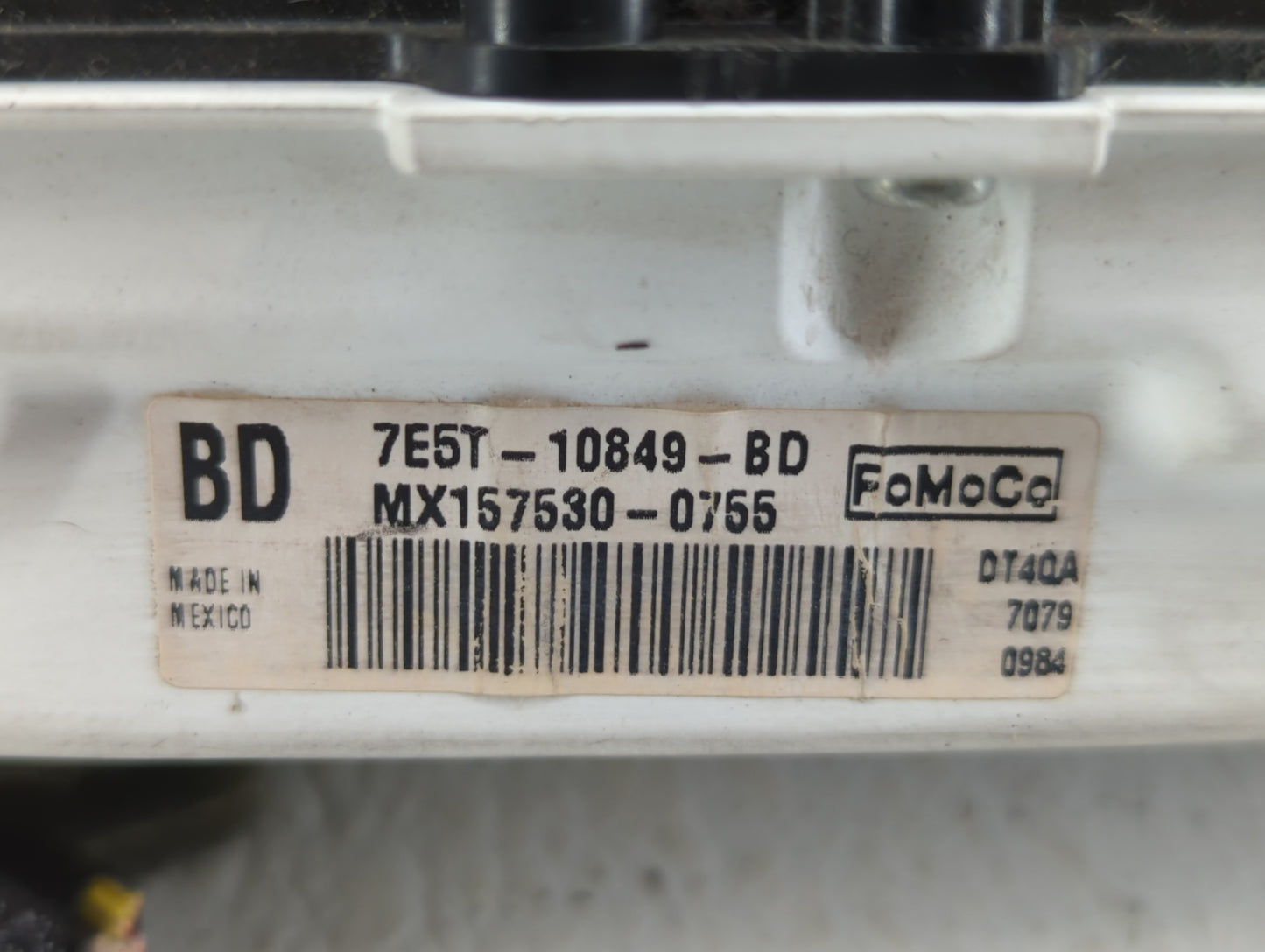 2007 Ford Fusion Instrument Cluster Speedometer Gauges P/N:7E5T-10849-BD Fits OEM Used Auto Parts - Oemusedautoparts1.com