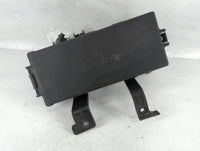 2006-2009 Ford Fusion Fusebox Fuse Box Panel Relay Module P/N:7E5T-14290-G Fits Fits 2006 2007 2008 2009 OEM Used Auto Parts